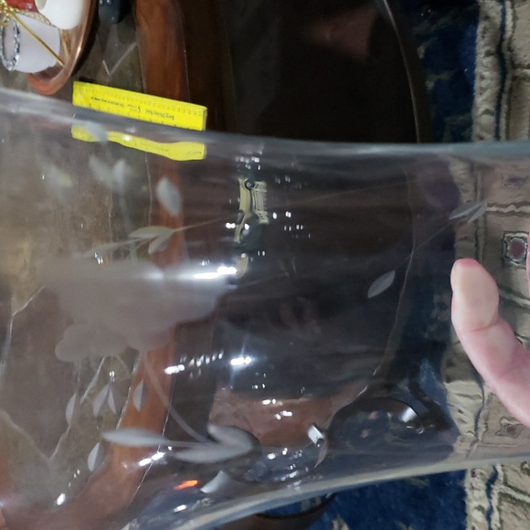 Princess House Heritage Collection 12" Vase - Picture 4 of 5